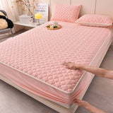 NNEAGS Pink 183cm Wide Mattress Cover Thick Quilted Fleece Stretchable Clover Design Bed Spread Sheet Protector with Pillow Covers
