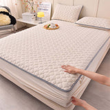 NNEAGS 2X Beige 138cm Wide Mattress Cover Thick Quilted Fleece Stretchable Clover Design Bed Spread Sheet Protector with Pillow Covers