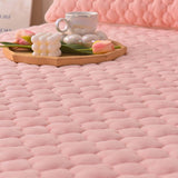 NNEAGS Pink 183cm Wide Mattress Cover Thick Quilted Fleece Stretchable Clover Design Bed Spread Sheet Protector with Pillow Covers