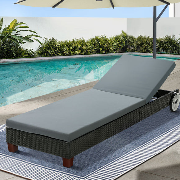 NNEDSZ Gardeon Sun Lounge Wicker Lounger Outdoor Furniture Day Bed Wheels Patio Black