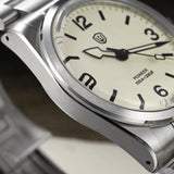 36.5mm Vintage Quartz Watch with Sapphire Crystal & 100M Water Resistance