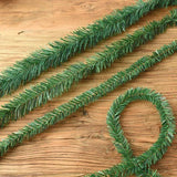 NNEOBA 5.5m Festive Christmas Garland | Artificial Rattan in Lush Green
