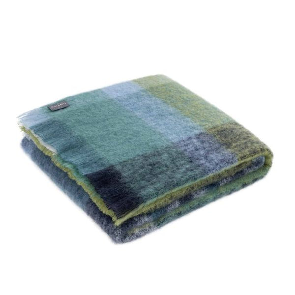 NNEDSZ Forbes Mohair Throw by St Albans