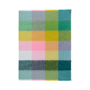 NNEDSZ Sassy Alpaca Throw by St Albans