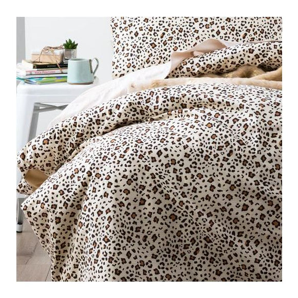 NNEDSZ 175 GSM Egyptian cotton Flannelette Snow Leopard Queen Quilt Cover Set by Park Avenue