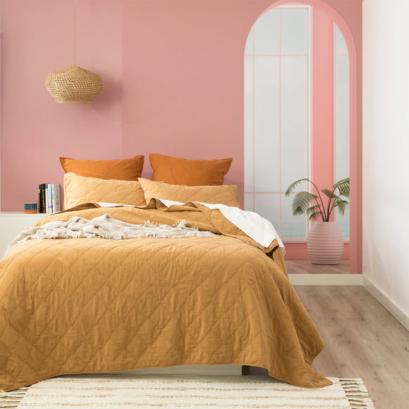 NNEDSZ Attwood Vintage Stone Washed Cotton Quilted Wood Coverlet Set by Renee Taylor Queen/King