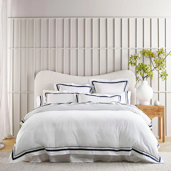 NNEDSZ Cloud 1000 TC Egyptian Cotton White Navy European Pillowcase by Renee Taylor