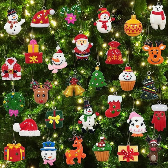NNEDSZ 60pcs Mini Christmas Ornaments for Mini Tree Decorations Small Christmas Ornaments Resin Miniatures for Craft Christmas Decor