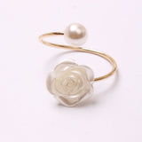12Pcs Napkin Rings Pearl Napkin Holder Rose Napkin Buckles for Wedding Banquet Home Party Kitchen Decor Festival Dinning Table