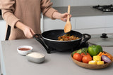 NNEDSZ Large Electric Wok, Non-Stick, 4.5L Capacity, 240 C Max