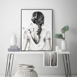 NNEDSZ Wall Art 50cmx70cm Woman Back With Butterfly Black Frame Canvas