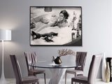 NNEDSZ Wall Art 80cmx120cm Brigitte Bardot In the bath poster, Black Frame Canvas