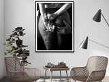 NNEDSZ Wall Art 40cmx60cm Woman Drinking Wine In The Bar, Black Frame Canvas