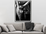 NNEDSZ Wall Art 100cmx150cm Woman Drinking Wine In The Bar, Black Frame Canvas