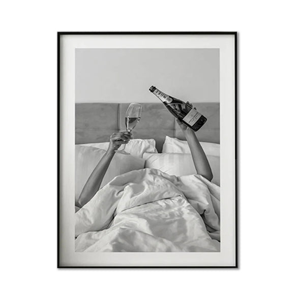 NNEDSZ Wall Art 30cmx40cm Vintage Fashion Feminist Picture, Black Frame Canvas