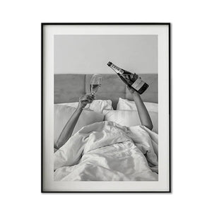 NNEDSZ Wall Art 60cmx90cm Vintage Fashion Feminist Picture, Black Frame Canvas