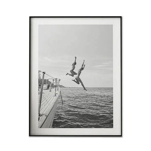 NNEDSZ Wall Art 30cmx40cm Black and White Ocean Jump, Black Frame Canvas