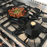 NNEDSZ Cast-Iron Traditional Pot Pre-seasoned Non-stick 21cm