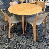 NNEDSZ Emilio 5pc 120cm Round Dining Table Set Fabric Chair Solid Ash Wood Oak
