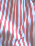 NNEDSZ Red & White Cushion Cover