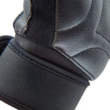 NNEDSZ Reebok Lifting Gloves Small in Black & Red