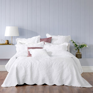 NNEDSZ Bianca Elegance Cordelia White Bedspread Set King