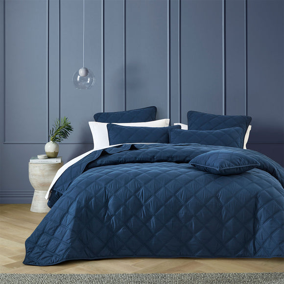 NNEDSZ Bianca Barclay Navy Coverlet Set Queen/King