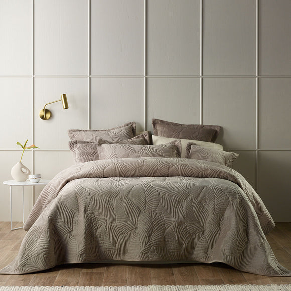 NNEDSZ Bianca Kairo Taupe Coverlet Set Single/Double