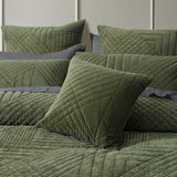 NNEDSZ Bianca Navarro Olive Soft Velvet Geometric Quilt Cover Set Super King