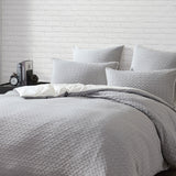 NNEDSZ Platinum Collection Flo Fog Jacquard Geometric Quilt Cover Set King