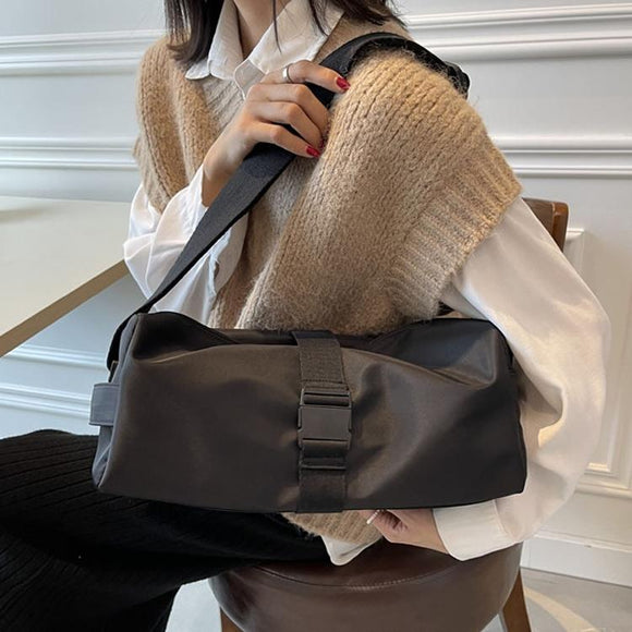 NNEDSZ Travel & Fitness Crossbody Bag - Waterproof Nylon - Black