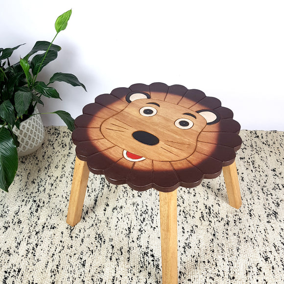 NNEDSZ Kids Wooden Table Lion