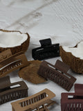 NNEDSZ Claw Clip - Elongated Rectangle - Coffee