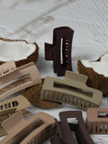 NNEDSZ Claw Clip - Medium Elongated Rectangle - Beige