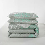 NNEDSZ Elegant Quilted Bedspread and Pillowcases Set: Infuse Your Bedroom with Charm - Queen size
