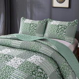 NNEDSZ Delightful Quilted bedspread and pillowcovers set: Indulge in Comfort - Queen size