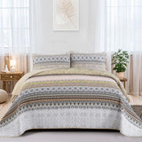 NNEDSZ Crafted Quilted Bedspread and Pillowcases Set: A Testament to Skilled Craftsmanship - Queen size