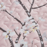 NNEDSZ Versatile Quilted Coverlet and Pillowcases Set: Adapts to Every Season - Queen size