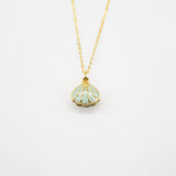 NNEDSZ Gift Box - Aroma Necklace 925 Silver, Gold coated - Green Shell Dreamy Lavender (Light Purple) + Purify Oil Blend