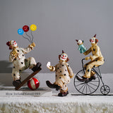 NNEDSZ Vintage Circus Clown Figurines - Retro Balloon and Bicycle Ornaments