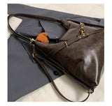 NNEDSZ Black Elegant Faux Leather Shoulder Bag with Adjustable Strap