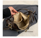 NNEDSZ Black Elegant Faux Leather Shoulder Bag with Adjustable Strap