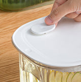 NNEDSZ Transparent  4 Liter Refrigerator Cold Drink Dispenser, Juice & Fruit Infuser Water Pitcher, Spigot Beverage Container