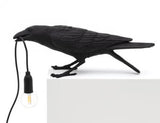 NNEDSZ Black Bird Sitting Shape Nordic Resin Bird Wall Lamp - Creative Animal Bedside Decorative USB Night Light, Stylish Bird Perched Lamp for Bedroom and Living Room