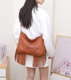 NNEDSZ Brown Trendy Rivet Fringe Shoulder Bag - Large Capacity Soft Leather Handbag for Women, Perfect for Travel and Leisure
