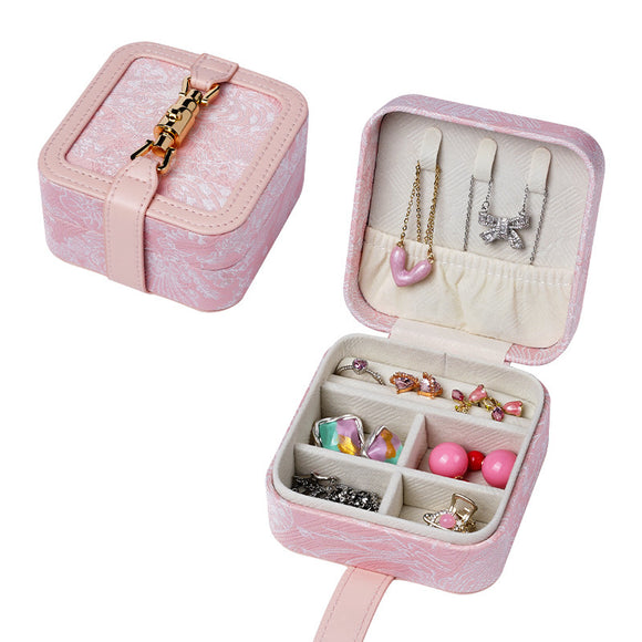 NNEDSZ Pink Portable Vintage Embossed Jewelry Box - Flip-Top Necklace, Ring, and Earring Organizer with Elegant Design(The Jewelry is a prop for the photo shoot and is not included)