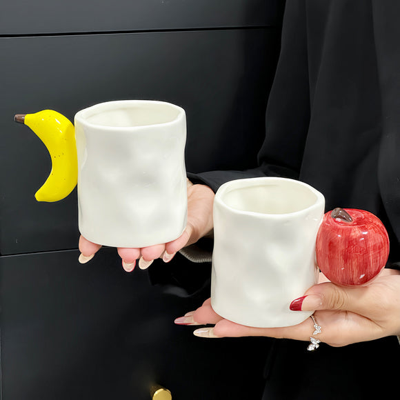 NNEDSZ 2-Piece Set Apple And Banana Creative Fruit Ceramic Mug - Adorable Handle Design, 280ml Couple Cups, Perfect Gift for Birthdays or Valentine's Day