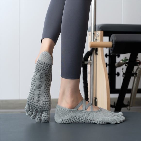 NNEDSZ 2 Pcs Grey Non-Slip Yoga Pilates Socks with Toe Design for Women - Cotton Blend with Anti-Slip Silicone Grip