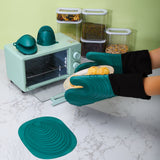 NNEDSZ Green Spiral Pattern Silicone Oven Mitts - Heat Resistant and Non-Slip Design (1 Pair/2 PCS)
