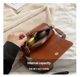 NNEDSZ Black Vintage PU Leather Shoulder Bag with Adjustable Strap - Compact and Stylish